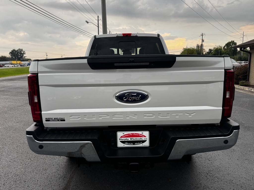 2017 Ford F-250 Image 4