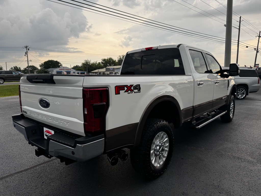2017 Ford F-250 Image 6