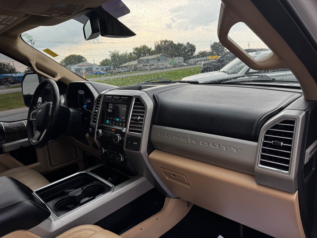 2017 Ford F-250 Image 22