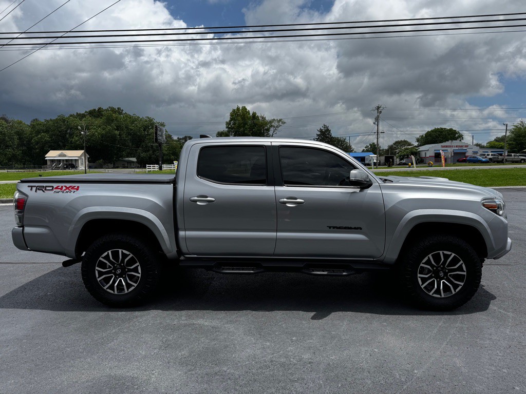 2021 Toyota Tacoma Image 5