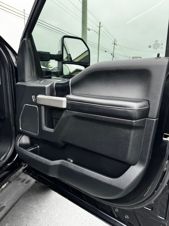 2021 Ford F-250 Image 22