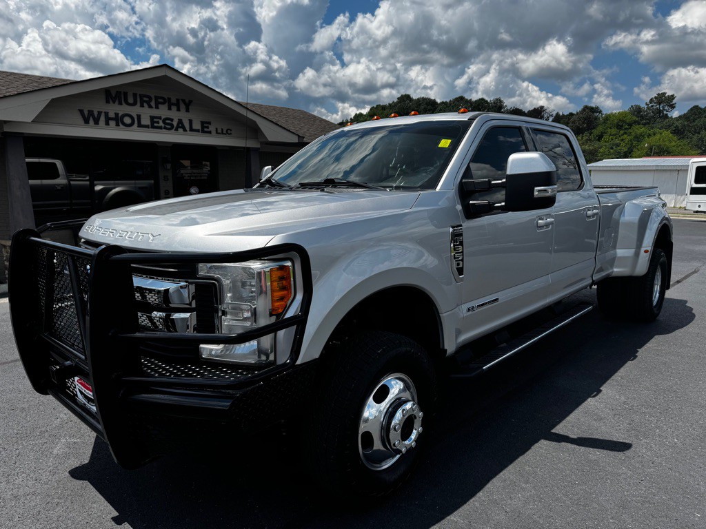 2017 Ford F-350 Image 2
