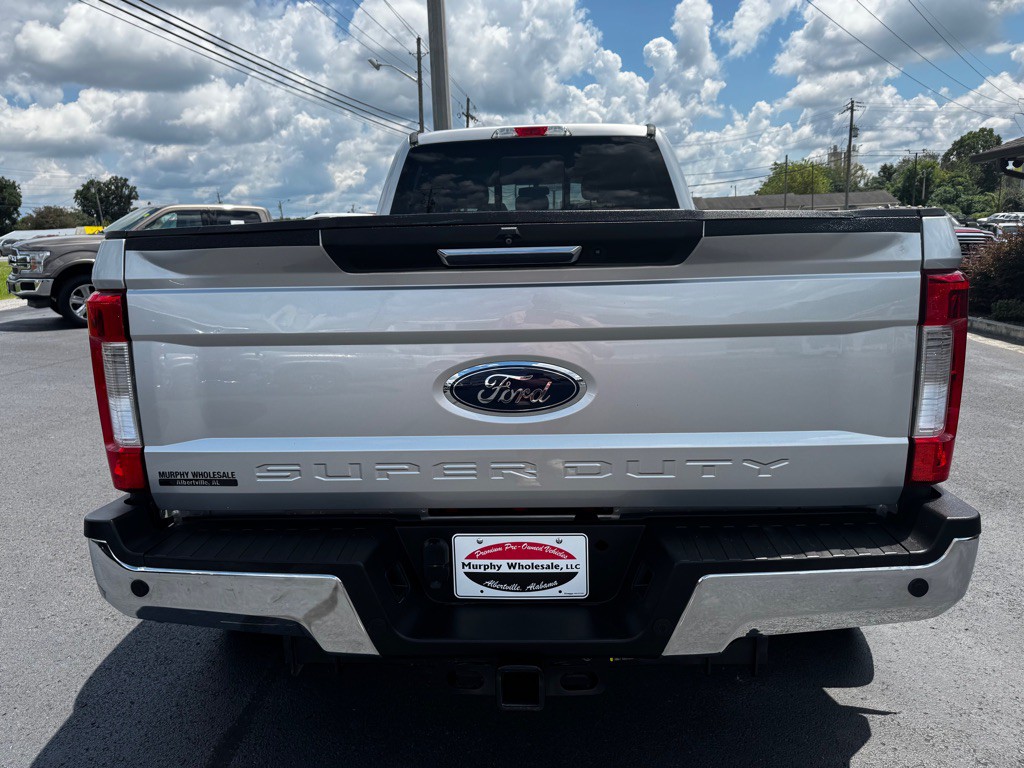 2017 Ford F-350 Image 4