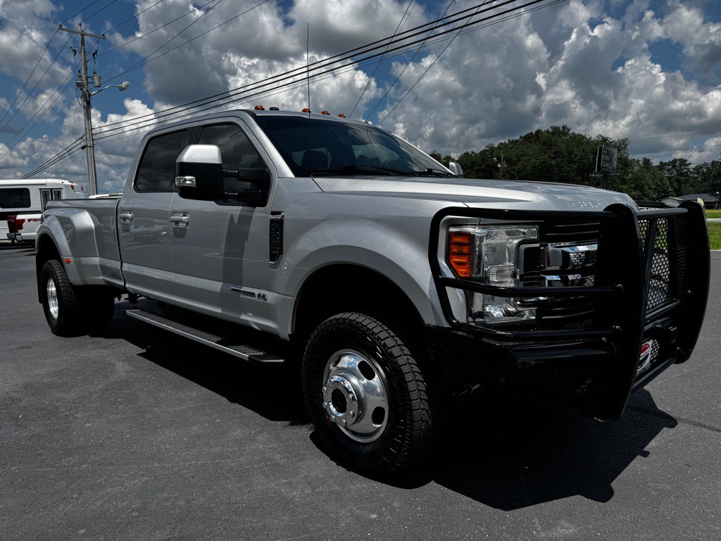 2017 Ford F-350 Image 8