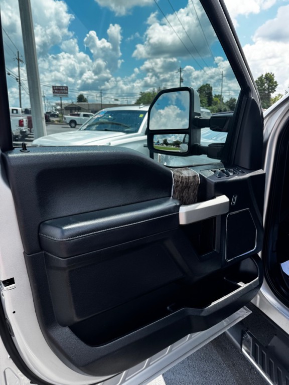 2017 Ford F-350 Image 15