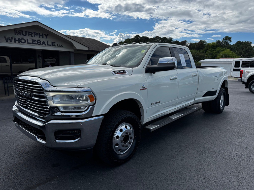 2019 RAM 3500 Image 2