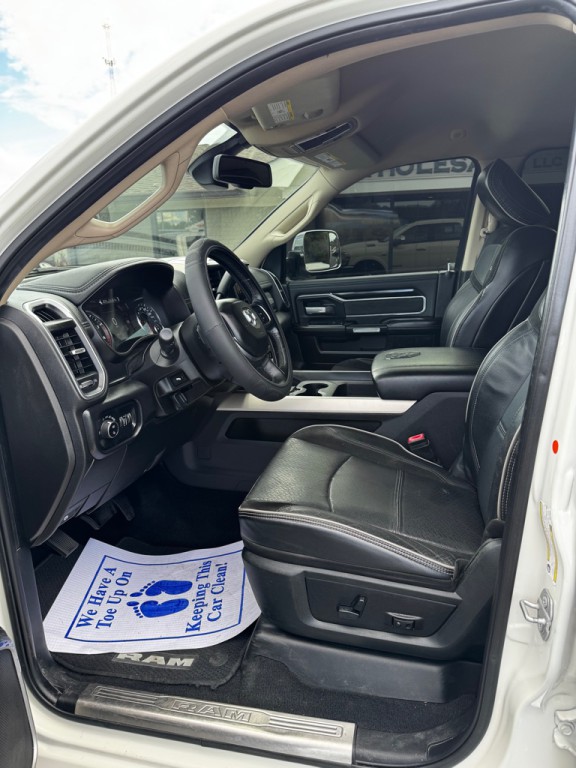 2019 RAM 3500 Image 12