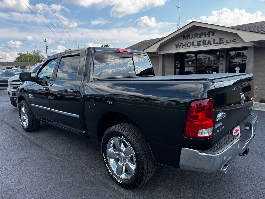 2017 RAM 1500 Image 3