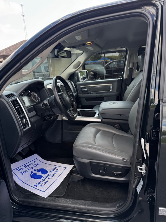 2017 RAM 1500 Image 12