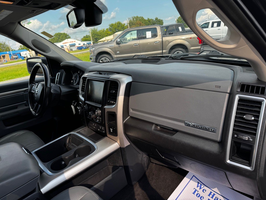 2017 RAM 1500 Image 22