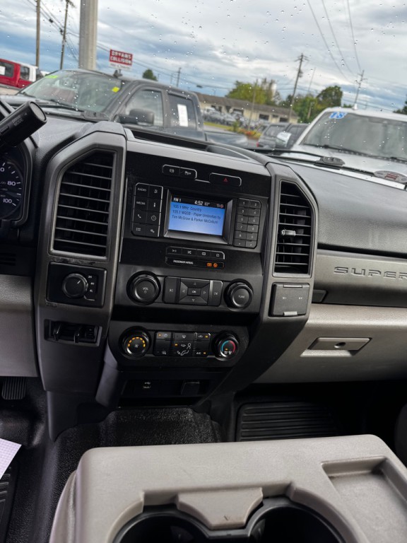 2021 Ford F-350 Image 13