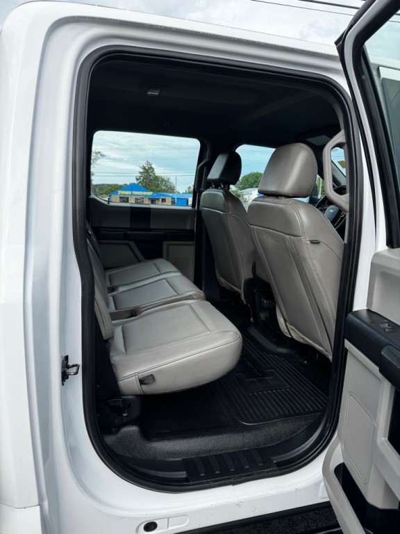 2021 Ford F-350 Image 17
