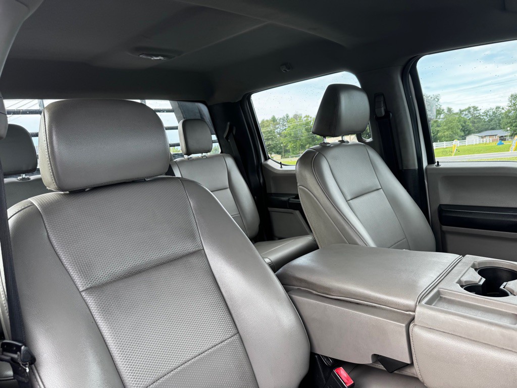 2021 Ford F-350 Image 21