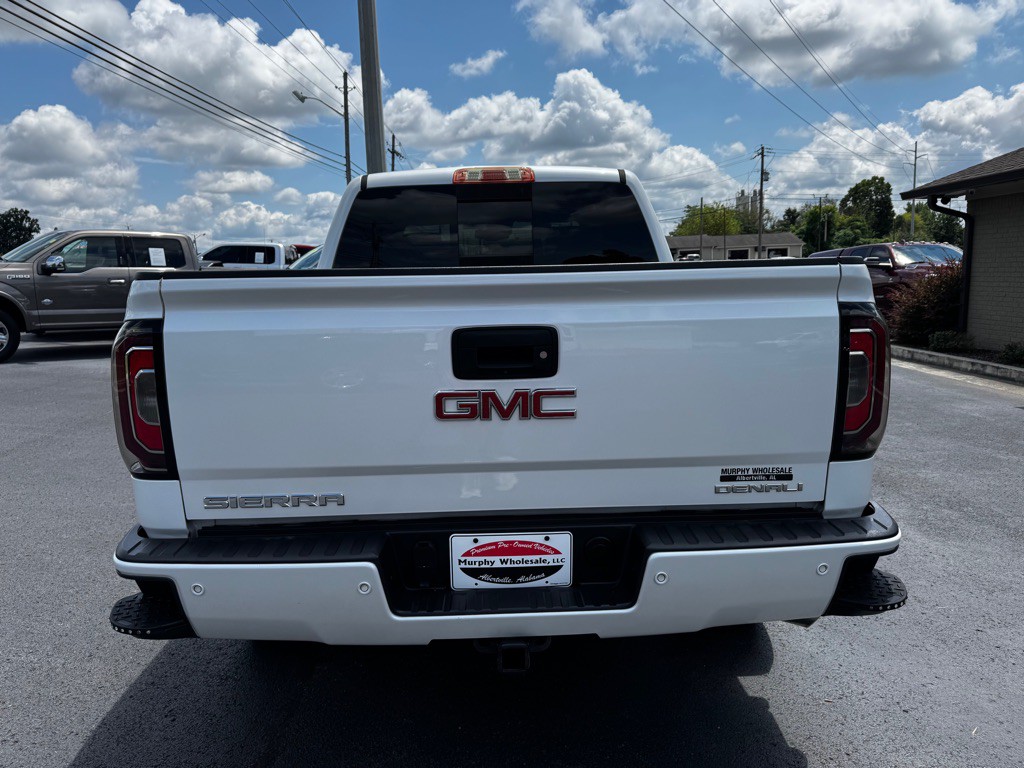 2017 GMC Sierra Image 4