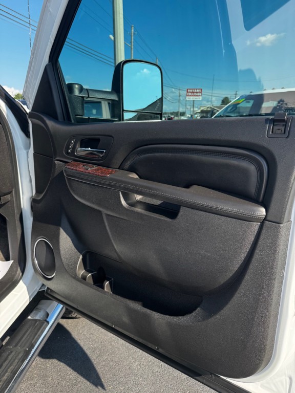 2013 GMC Sierra Image 22