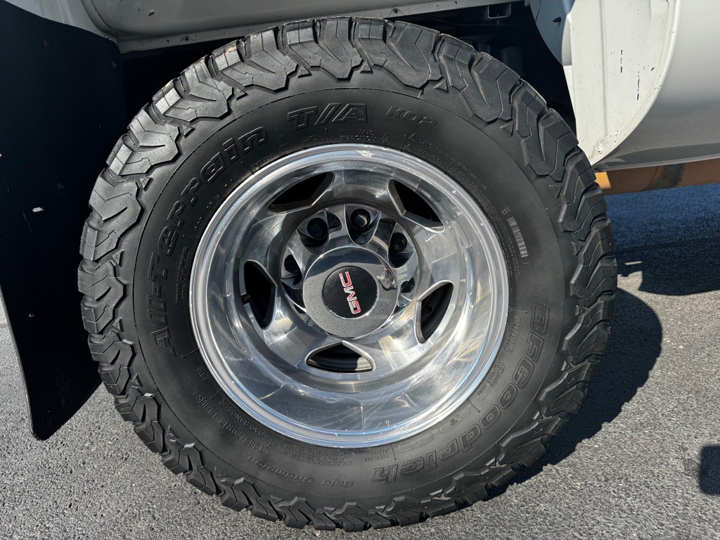 2013 GMC Sierra Image 24
