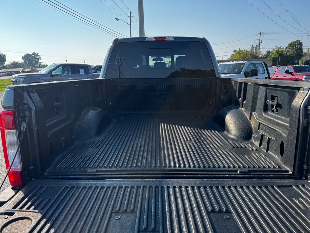 2017 Ford F-250 Image 5