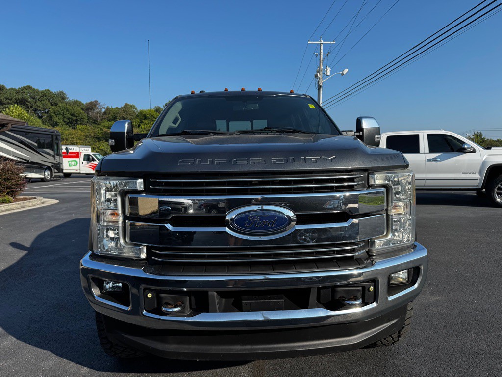 2017 Ford F-250 Image 9