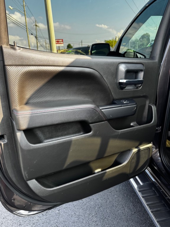 2016 GMC Sierra Image 17