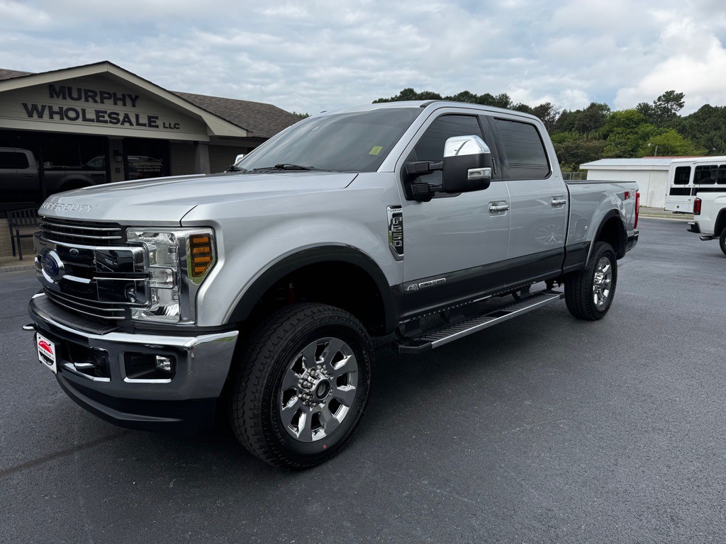 2018 Ford F-250 Image 2
