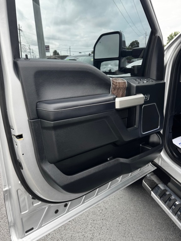 2018 Ford F-250 Image 15