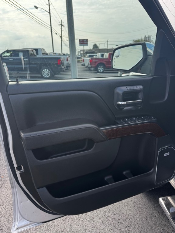 2017 GMC Sierra Image 15