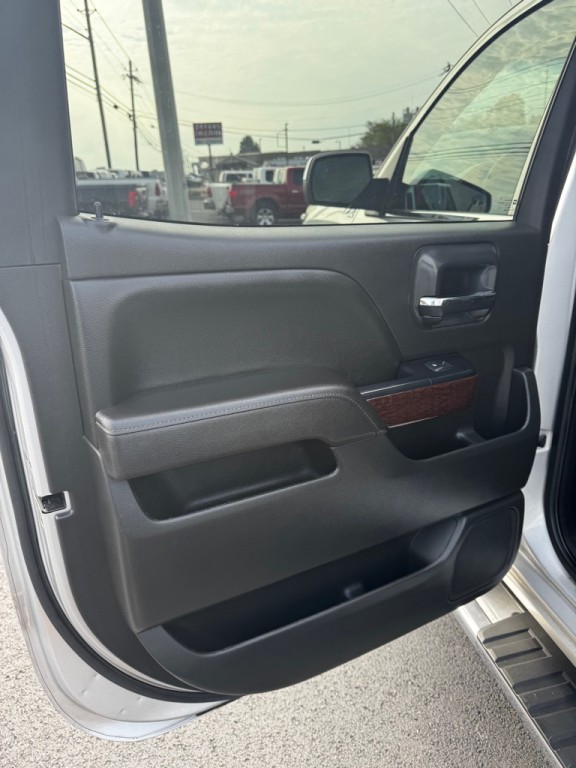 2017 GMC Sierra Image 17