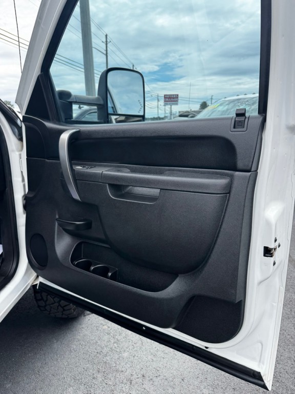 2012 Chevrolet Silverado 1500 Image 23