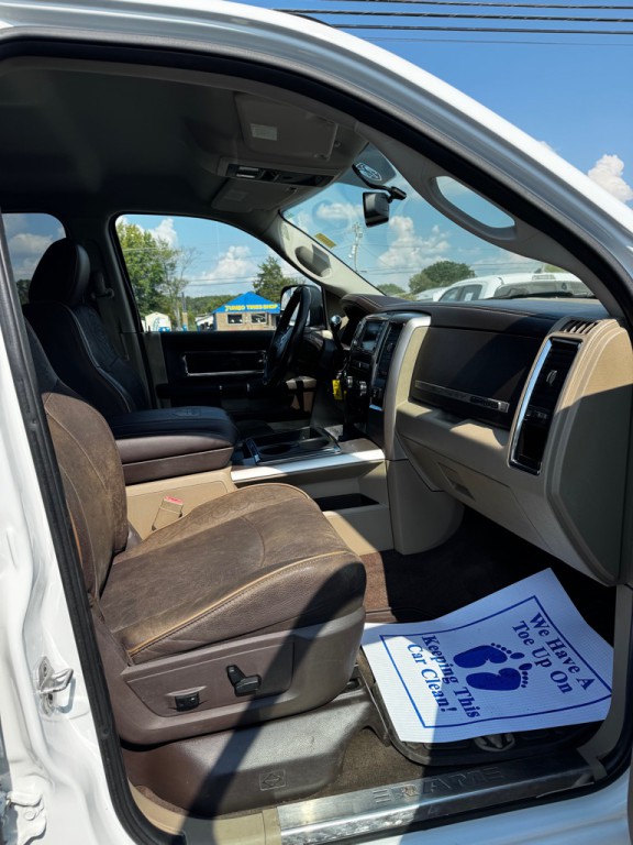 2011 Dodge Ram 2500 Image 22