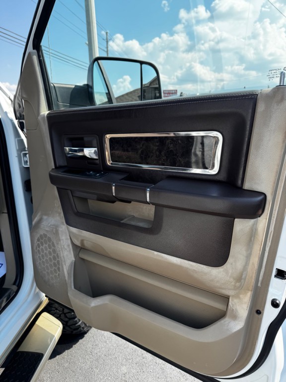 2011 Dodge Ram 2500 Image 25