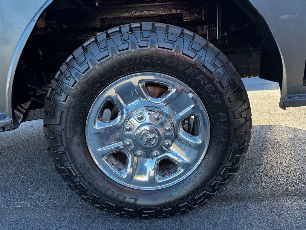 2021 RAM 2500 Image 9