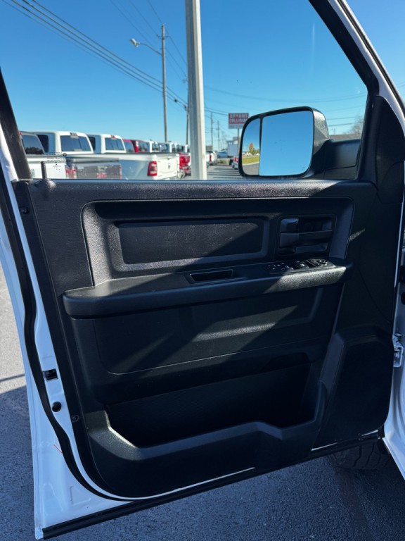 2021 RAM 2500 Image 14