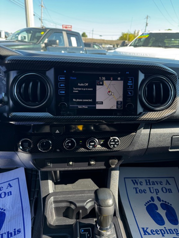 2016 Toyota Tacoma Image 14