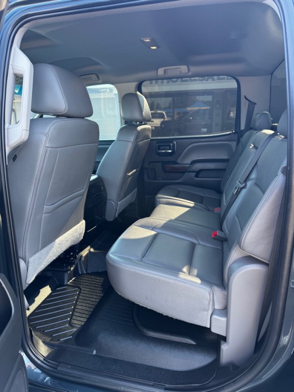 2018 GMC Sierra Image 16