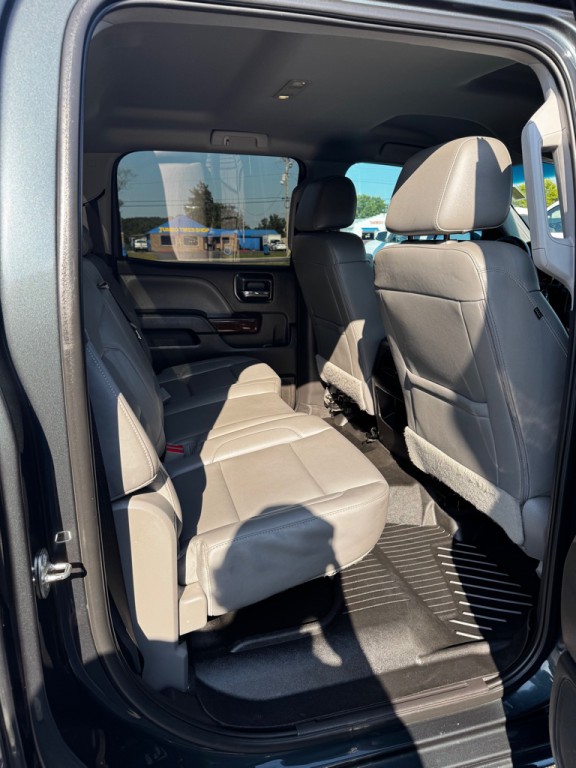 2018 GMC Sierra Image 18