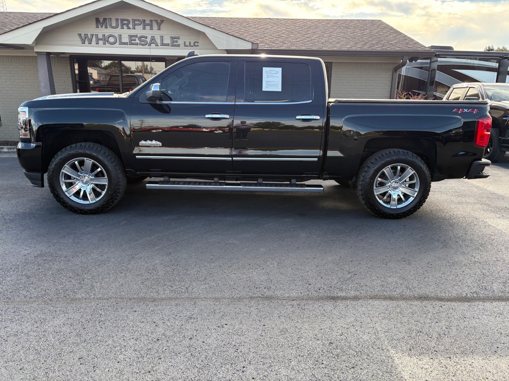 2018 Chevrolet Silverado 1500 Image 1