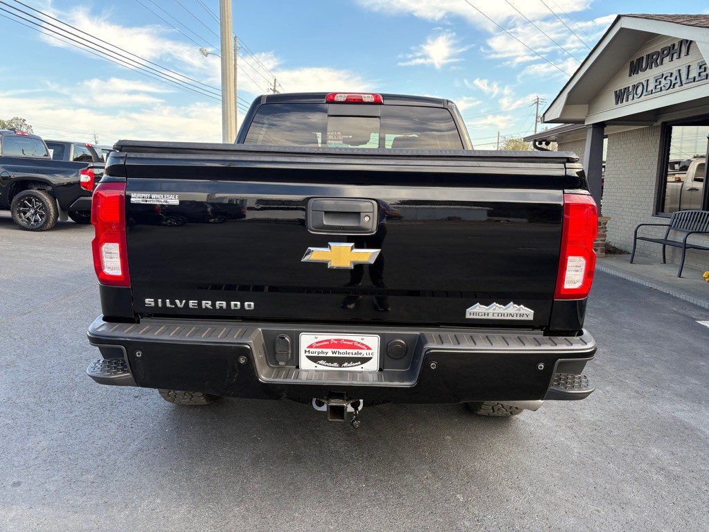 2018 Chevrolet Silverado 1500 Image 2