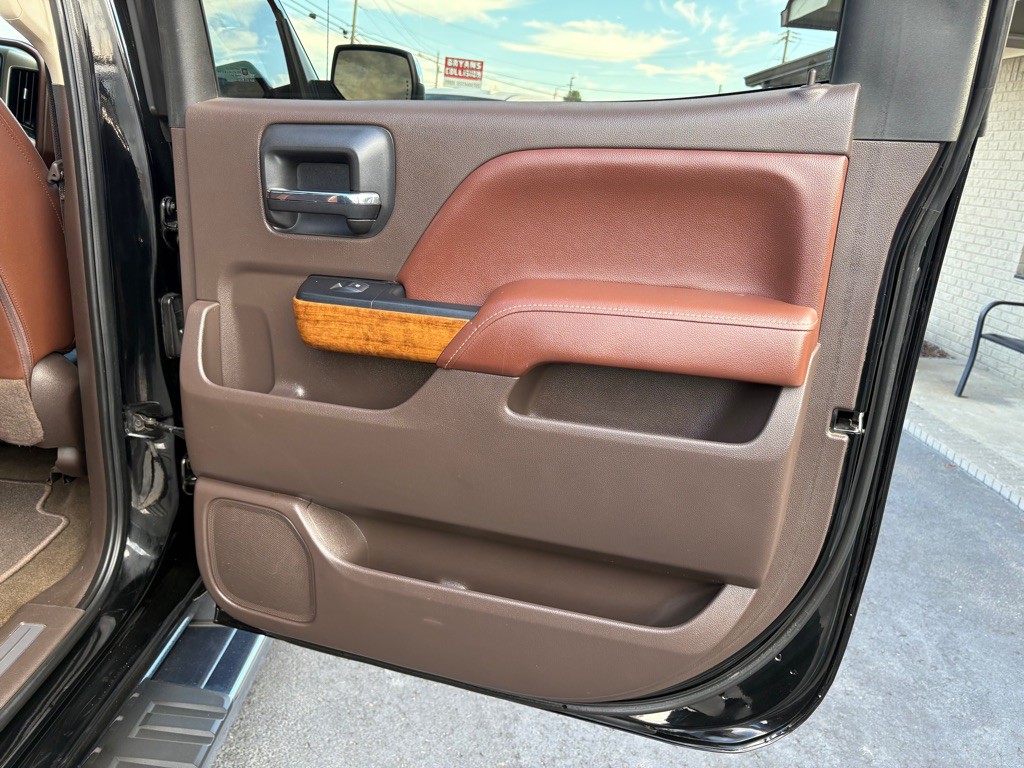 2018 Chevrolet Silverado 1500 Image 9