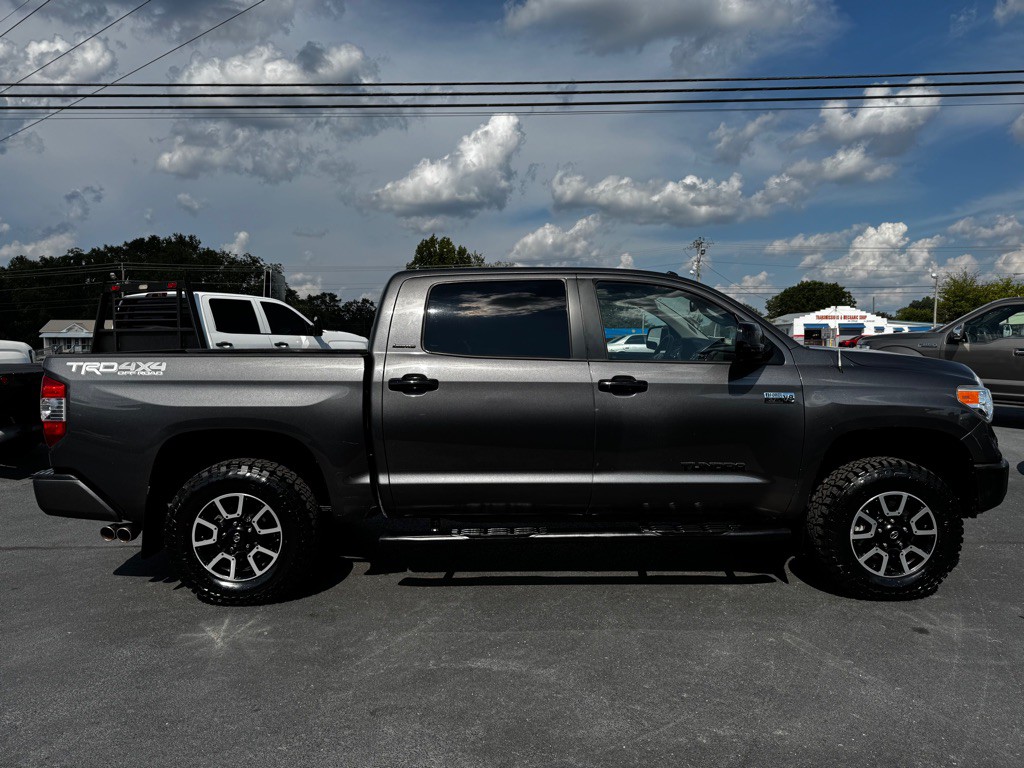 2016 Toyota Tundra Image 7