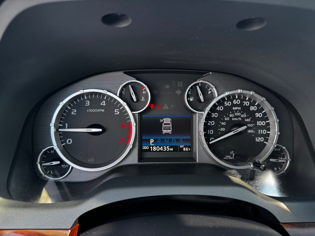 2016 Toyota Tundra Image 13