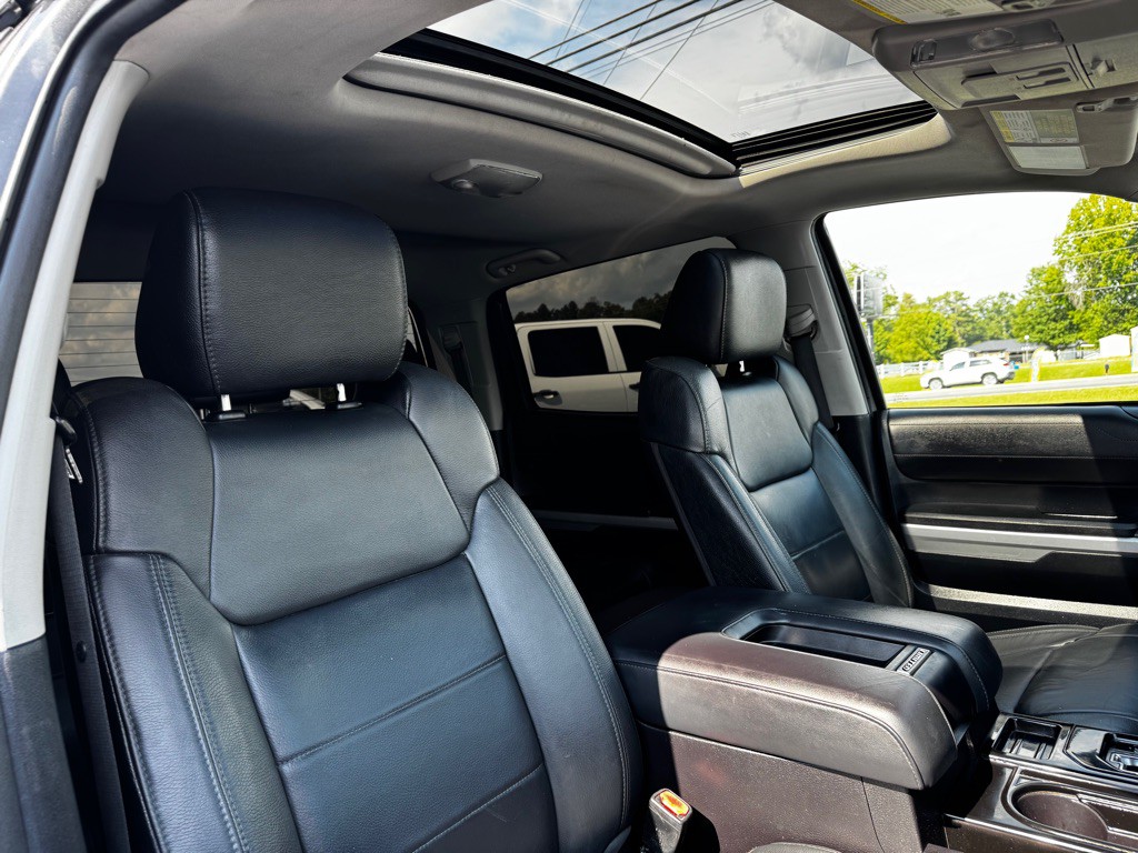2016 Toyota Tundra Image 22