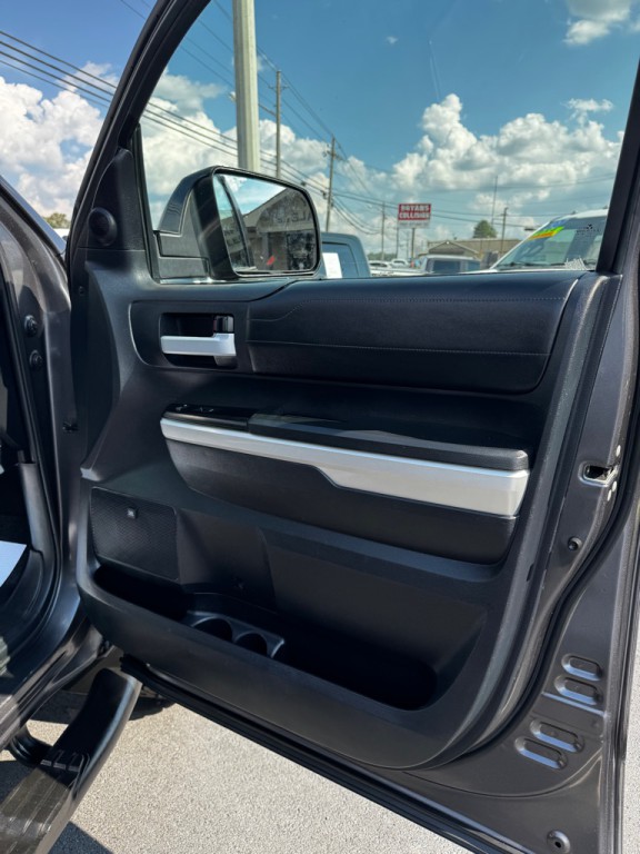 2016 Toyota Tundra Image 23