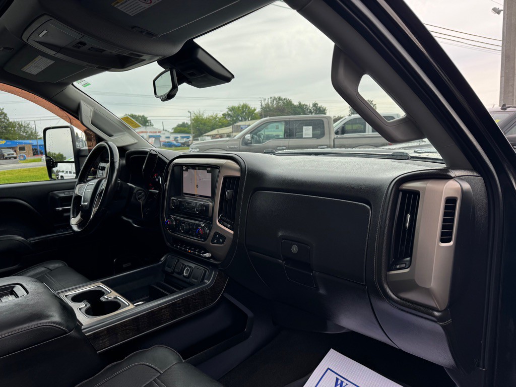 2016 GMC Sierra Image 20