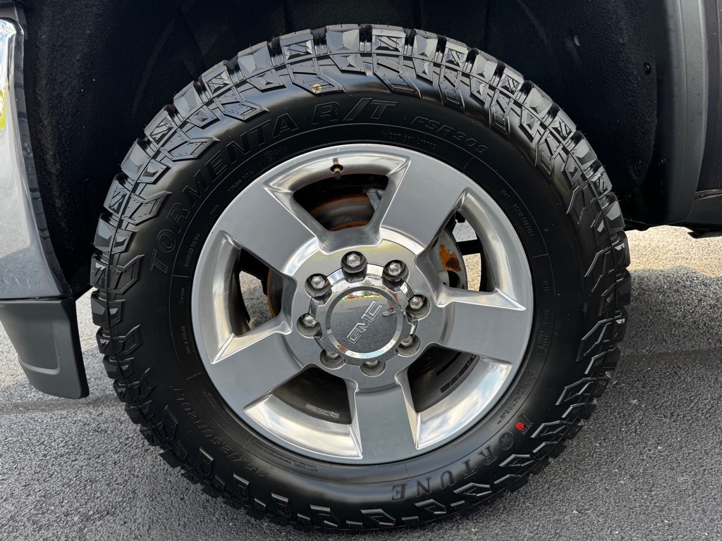 2015 GMC Sierra Image 10