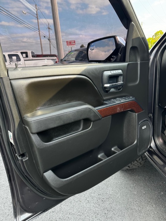 2015 GMC Sierra Image 15