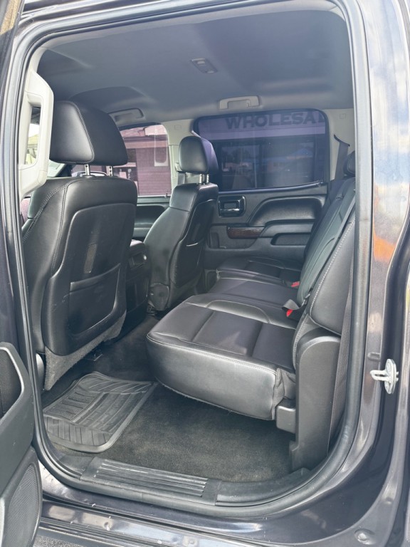 2015 GMC Sierra Image 16