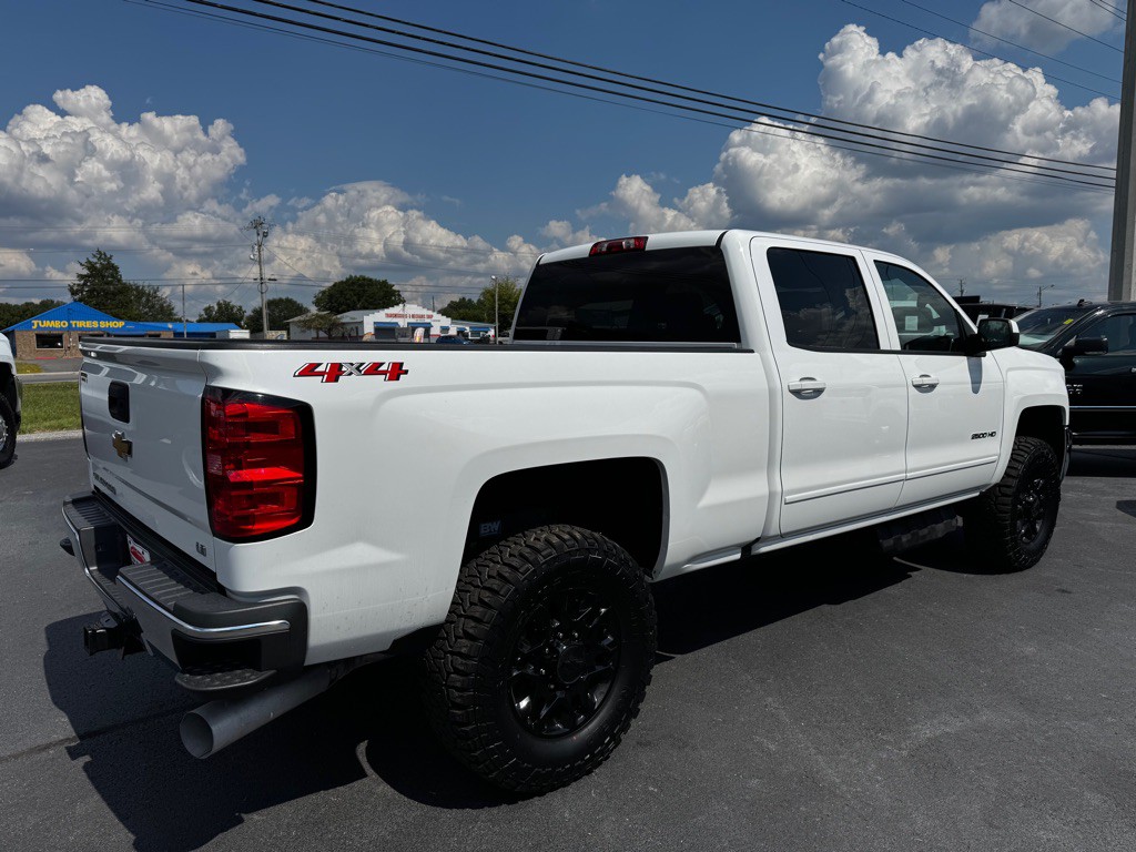 2019 Chevrolet Silverado 1500 Image 6