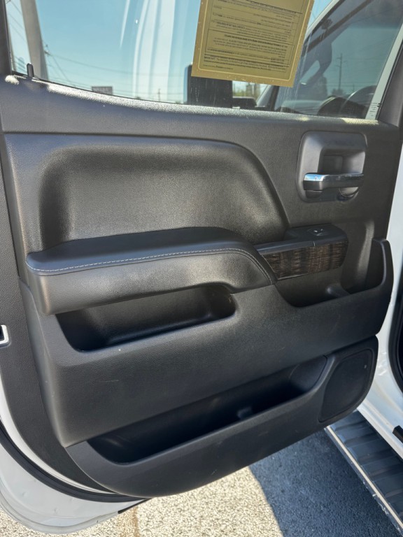 2016 GMC Sierra Image 17