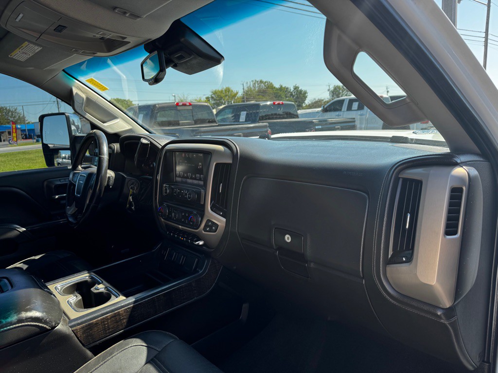 2016 GMC Sierra Image 21