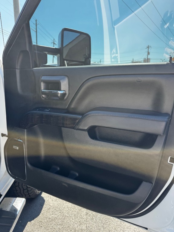 2016 GMC Sierra Image 23